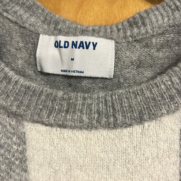 Soft patterned crewneck sweater - Picture 2 of 2
